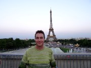 411  Chris @ Eiffel Tower.JPG